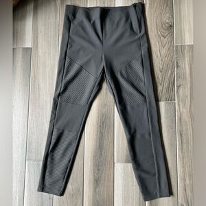 Athleta Olive Green Ribbed Leggings size 14